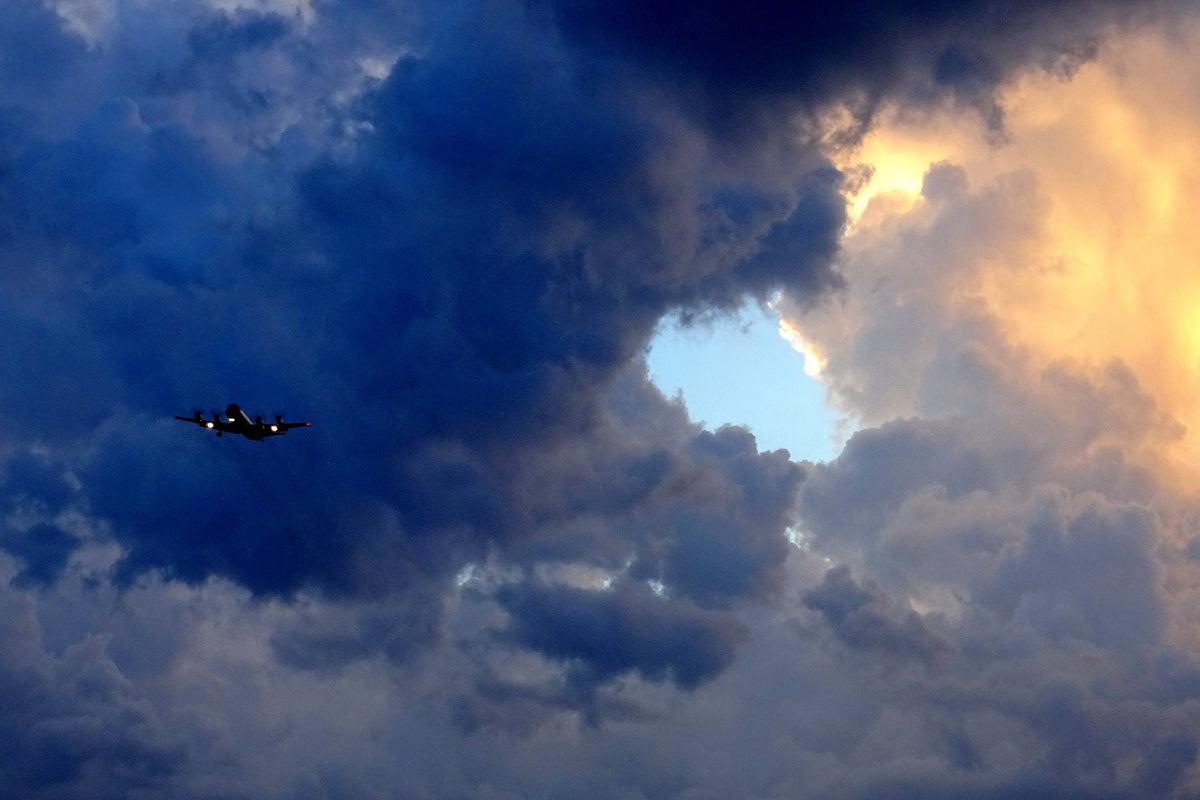 Hole in the Weather for Navy Antisubmarine Plane
