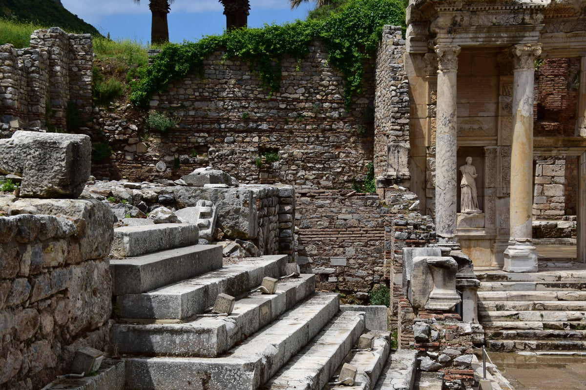 Statute of Arete and Library of Celsus, Ephesus
