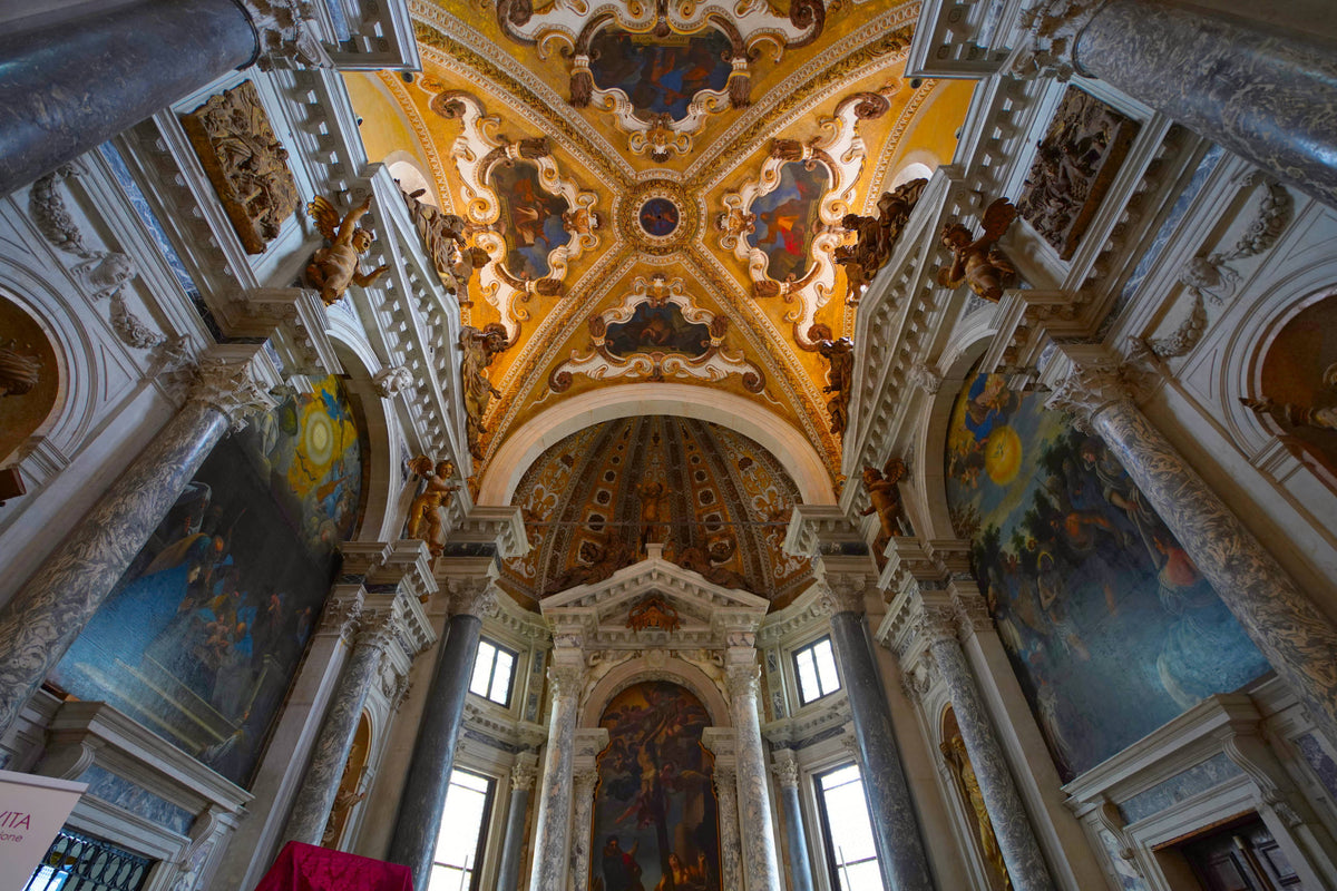 Ceiling and Altar Basilica Santi Giovanni e Paolo,Venice